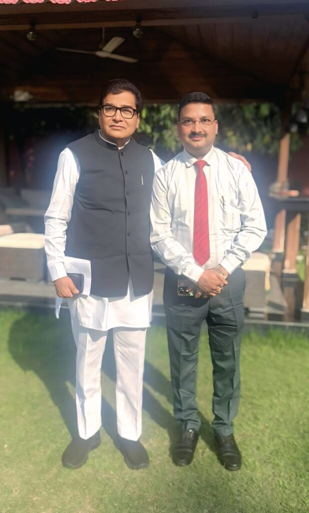 मानव अधिकार प्रोटेक्शन के राष्ट्रीय अध्यक्ष घनश्याम गुप्ता एवं CA शिवा गुप्ता की राज्यसभा सांसद रामगोपाल यादव से महत्वपूर्ण मुलाकात, 2027 के सामाजिक-राजनीतिक समीकरणों में नई ऊर्जा